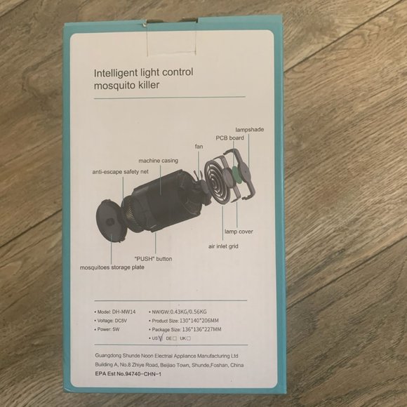 NWT INTELLIGENT LIGHT CONTROL MOSQUITO/BUG KILLER - Picture 3 of 8